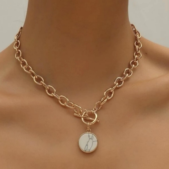Any2/$20💥 Gold Chunky Chain with white marbled Pendant Necklace - Picture 2 of 9